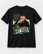 T-Shirt “Tiki Taska — Uma Mini e Três Pontos” - Image 5